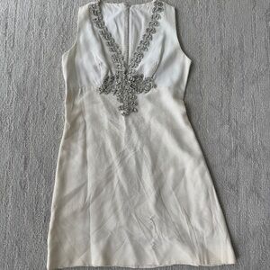 Vintage 60s White & Silver Details Shift Dress Size 6